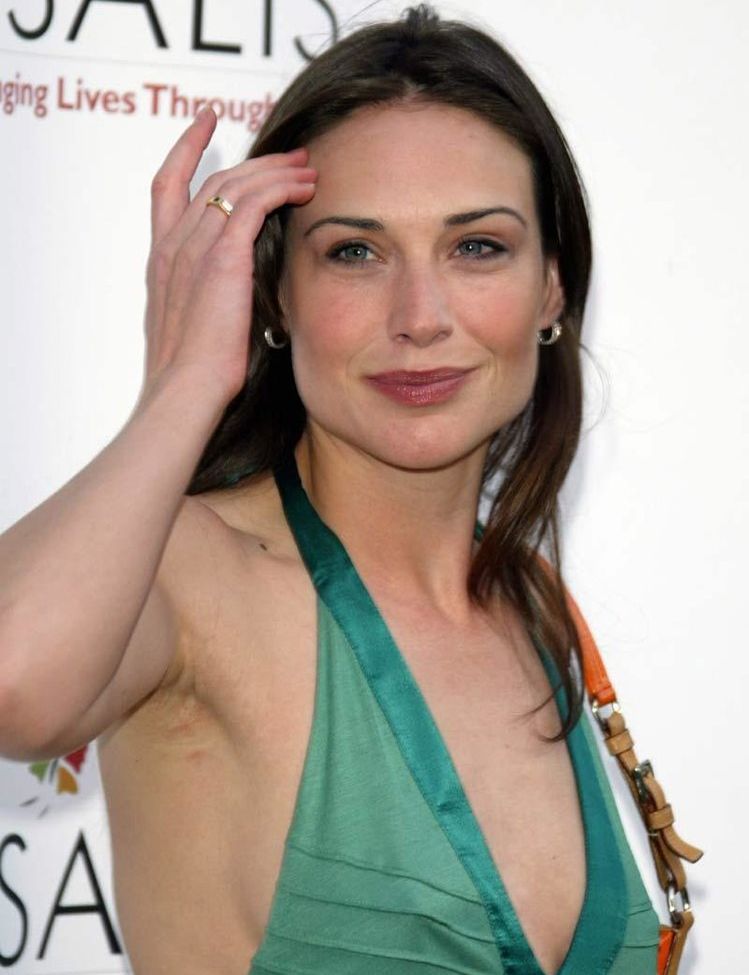 Claire Forlani nude #109253220