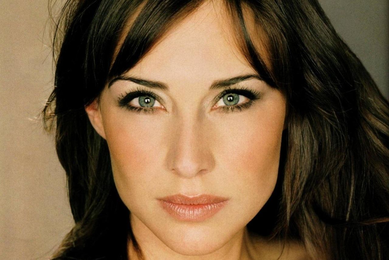 Claire Forlani nue #109253232