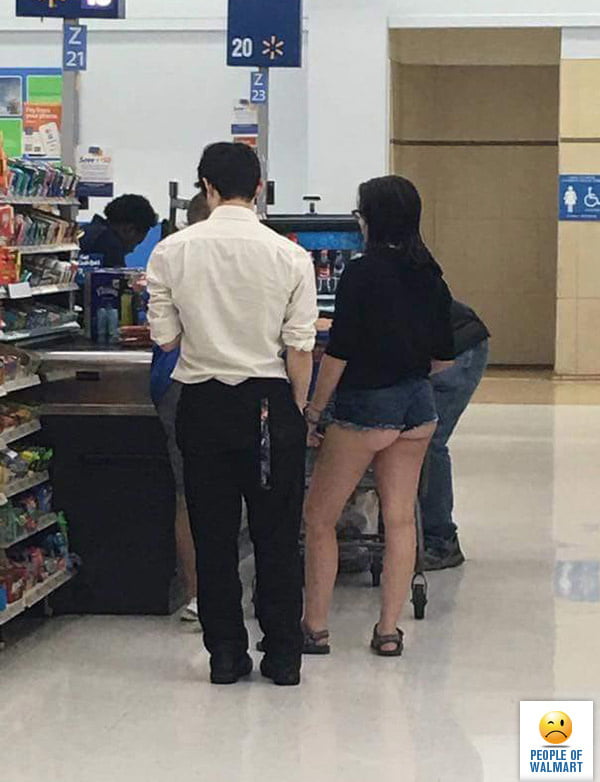 Tangaslip, durchsichtig, kurze Shorts bei Walmart
 #101406799