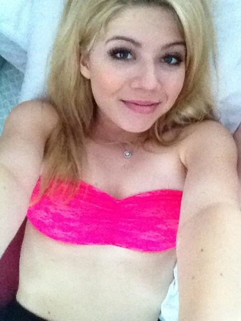 Jennette mccurdy
 #100734650