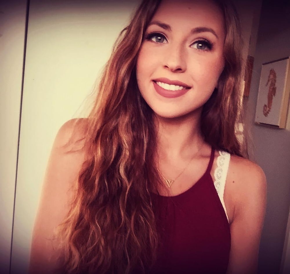 Sfw babes! caliente
 #94040216