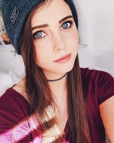 Sfw babes! caliente
 #94040218