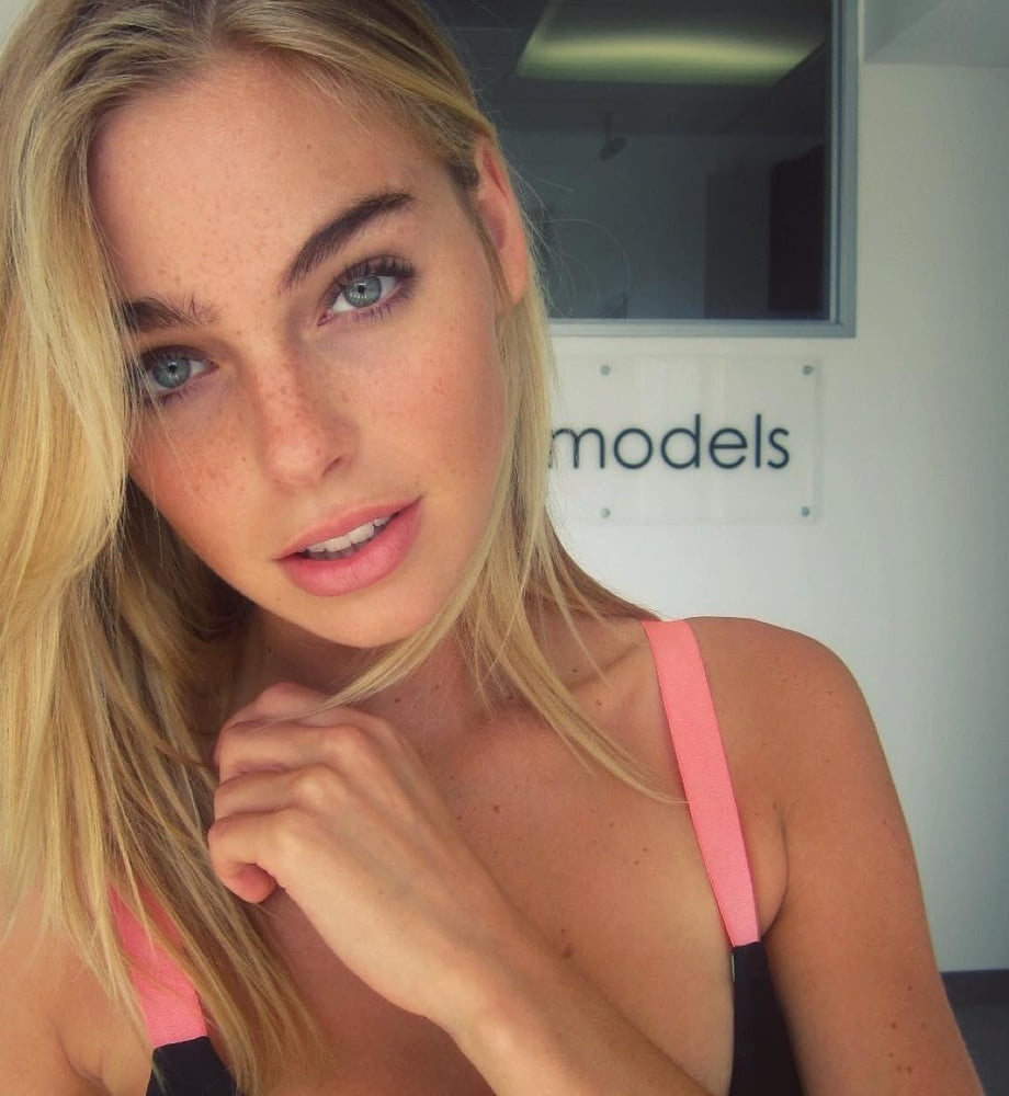 Sfw babes! caliente
 #94040231