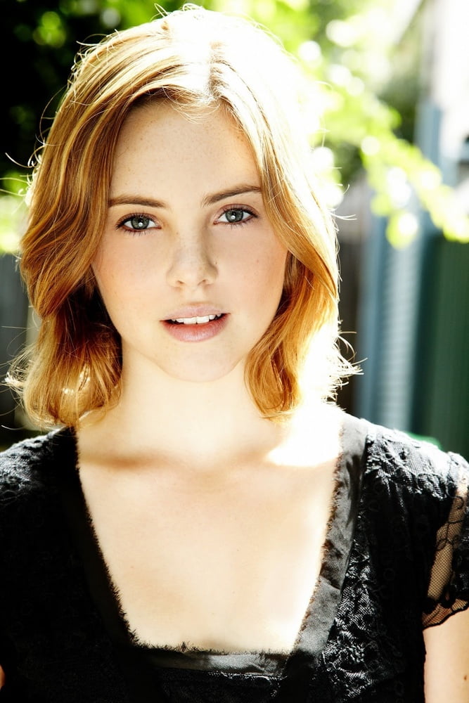 Sfw babes! caliente
 #94040487