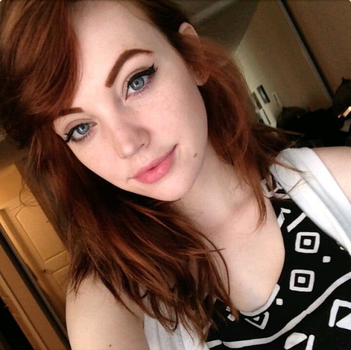 Sfw babes! caliente
 #94041229