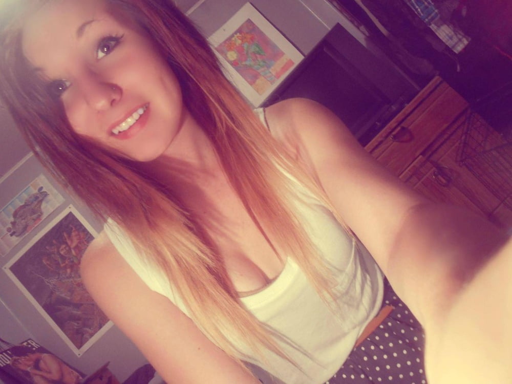 Sfw babes! caliente
 #94041232