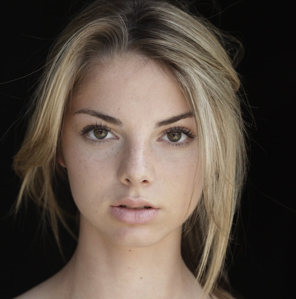 Sfw babes! caliente
 #94041413