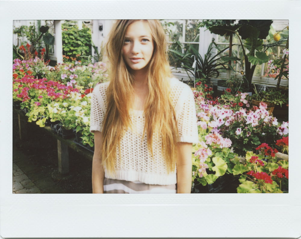 Sfw babes! caliente
 #94041454