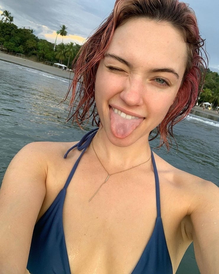 Celebs and and their dirty Tongues #105468246