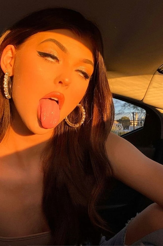 Celebs and and their dirty Tongues #105468329