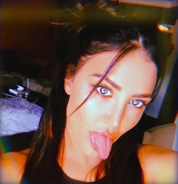 Celebs and and their dirty Tongues #105470354