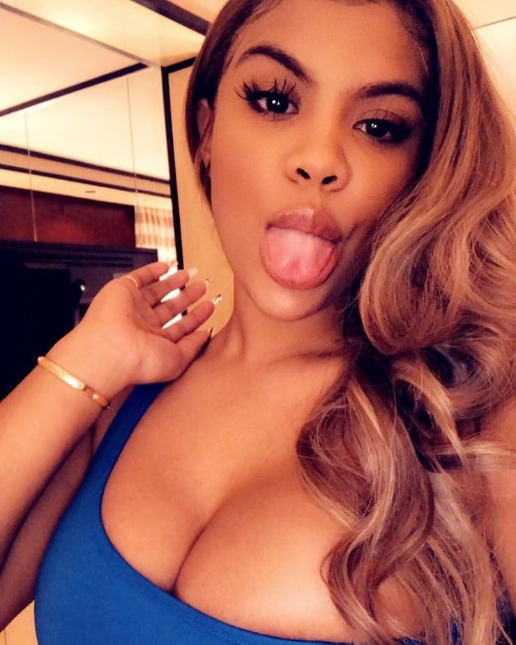 Celebs and and their dirty Tongues #105470617