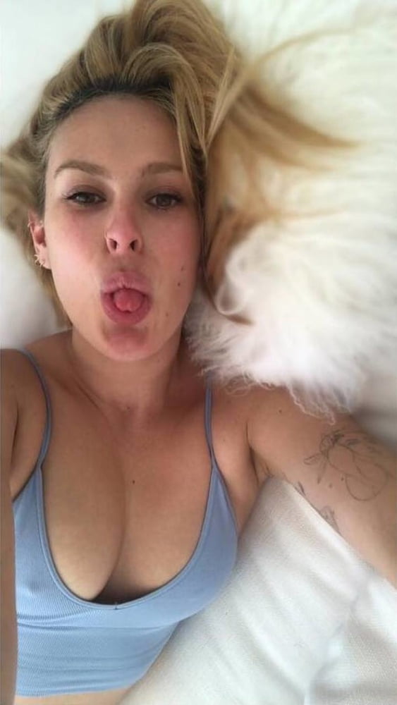 Celebs and and their dirty Tongues #105470997