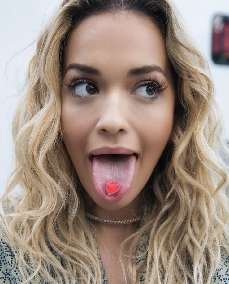 Celebs and and their dirty Tongues #105471006