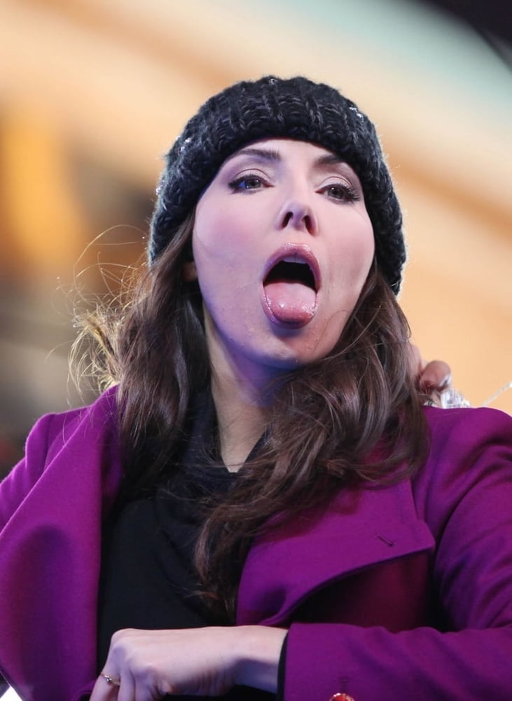 Celebs and and their dirty Tongues #105471228