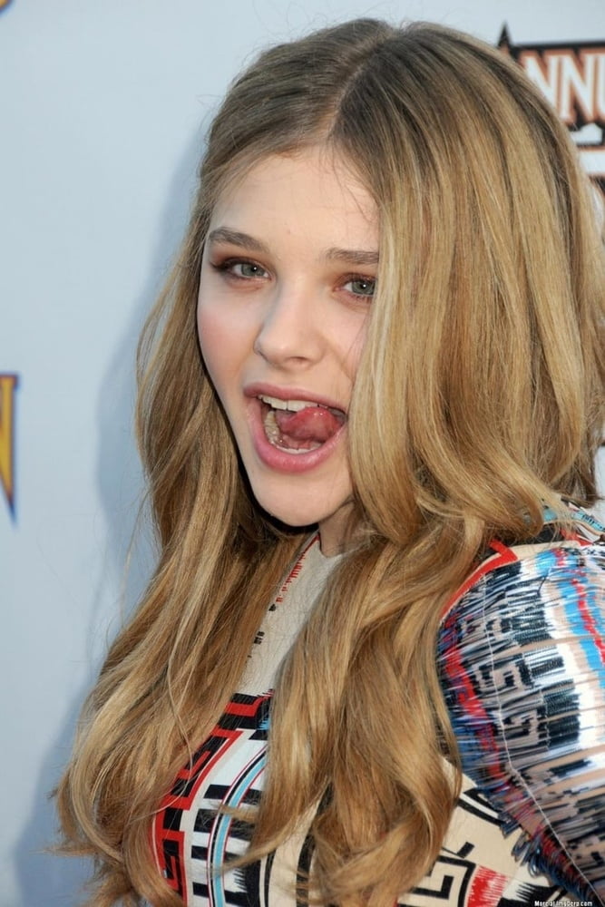 Celebs and and their dirty Tongues #105471283