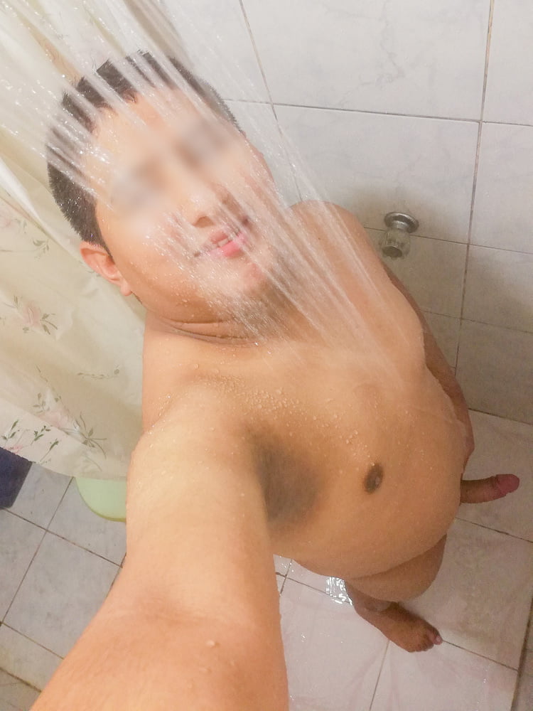 Selfies Nudes in the bathroon - II #106933366