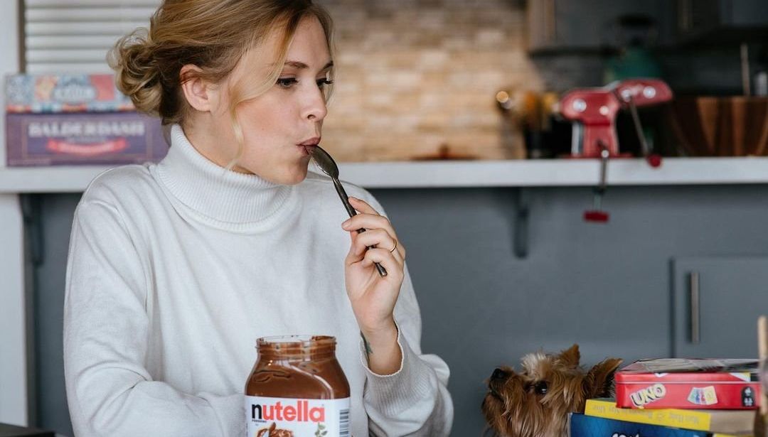 Eliza Taylor desnuda #109138743