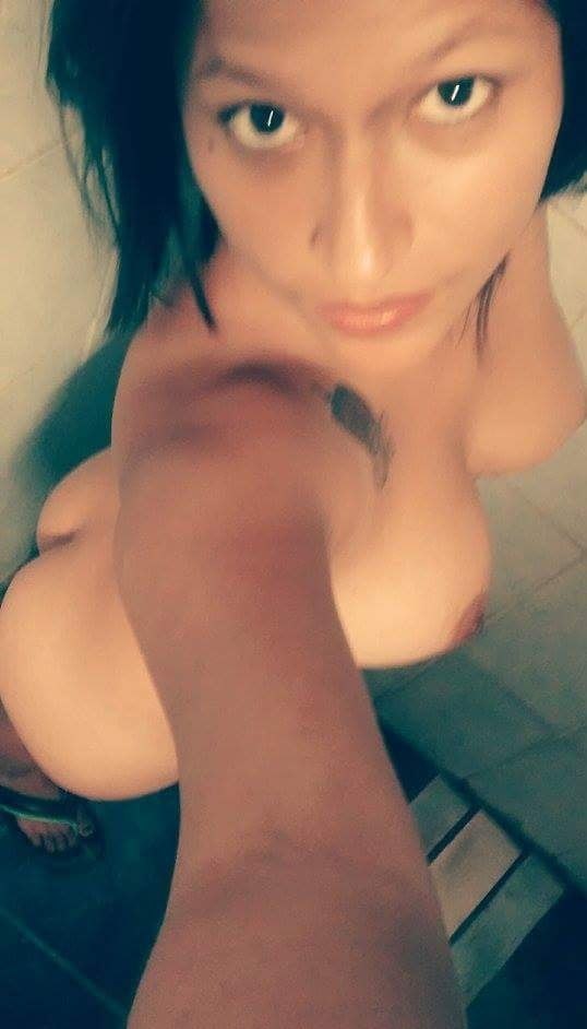 Morenita putipobre putita
 #80923959