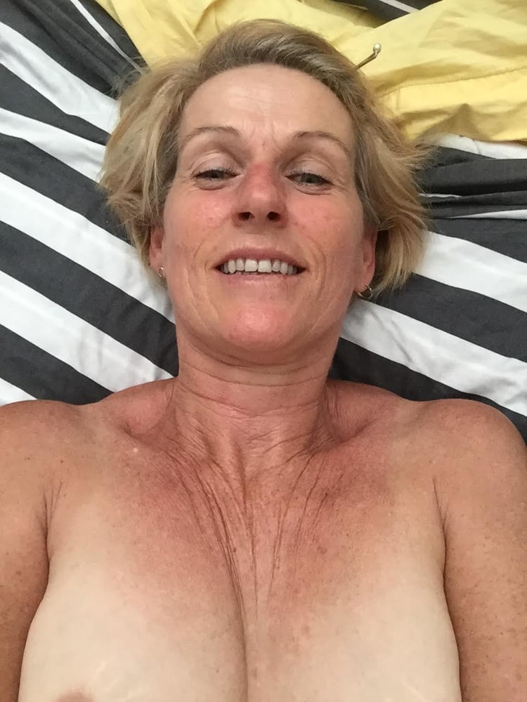 Mature MILF Exposed #81824575