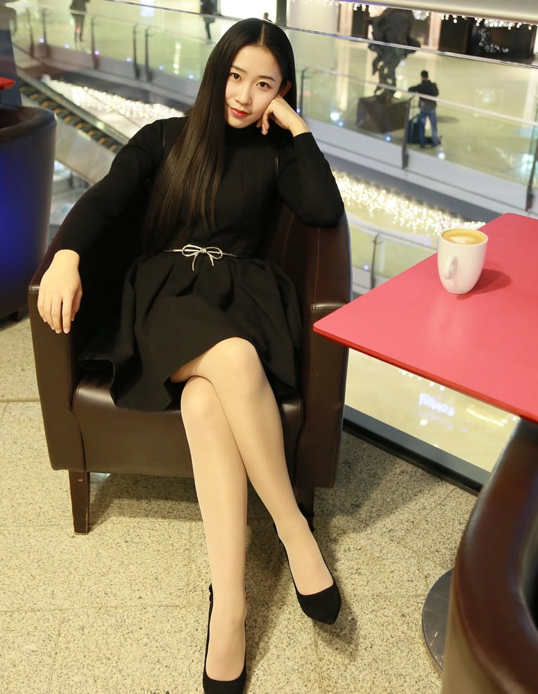 Asian Wives &amp; GFs in Pantyhose Part 2 of 2 #94001932