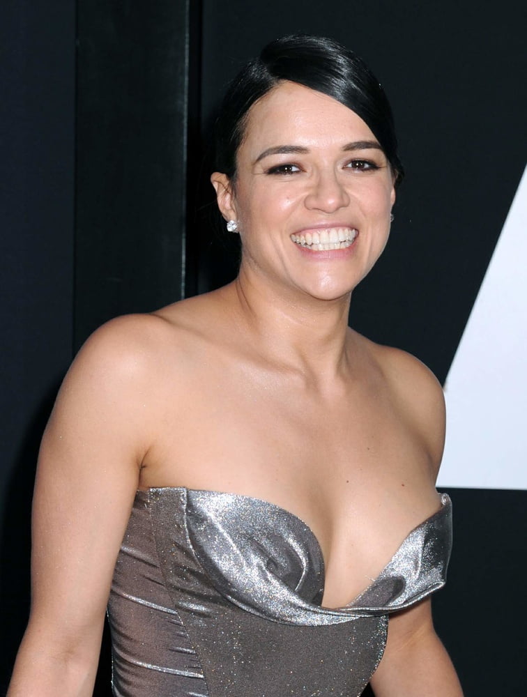 Sexy Celebs: Michelle Rodriguez #93921075