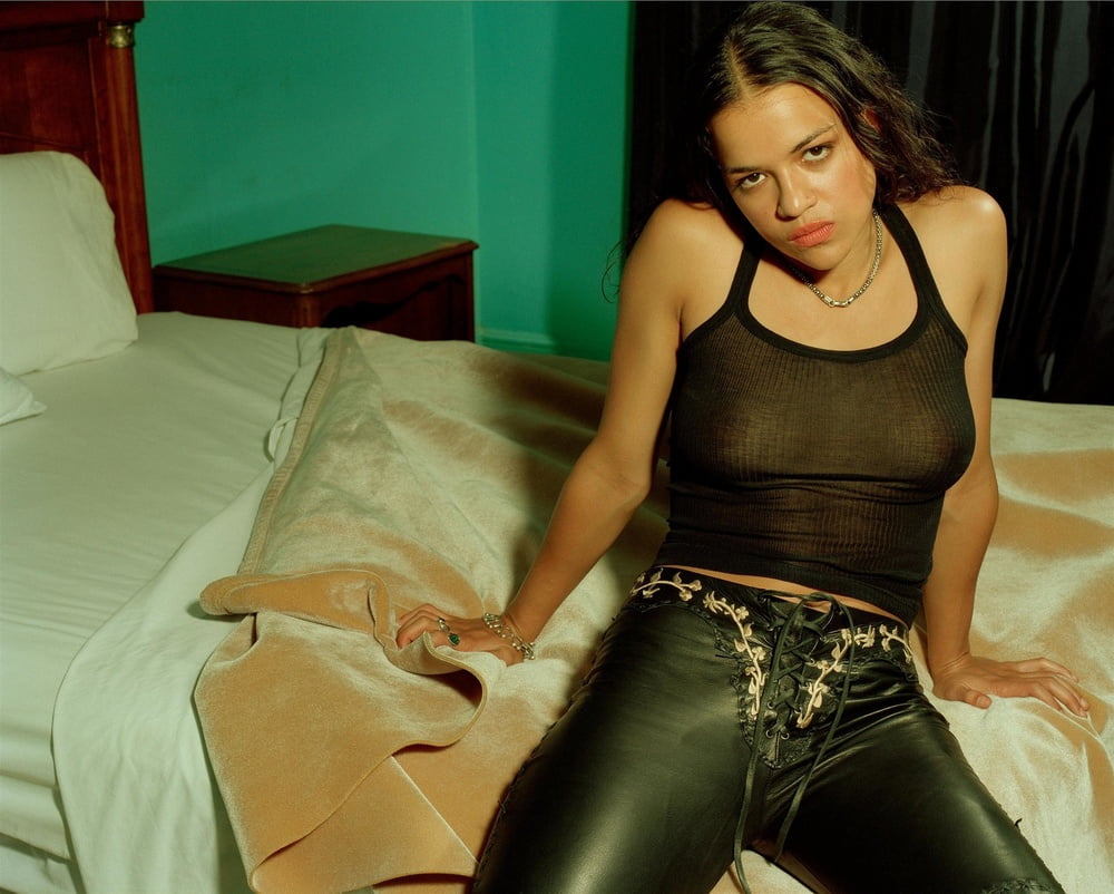 Sexy Celebs: Michelle Rodriguez #93921085