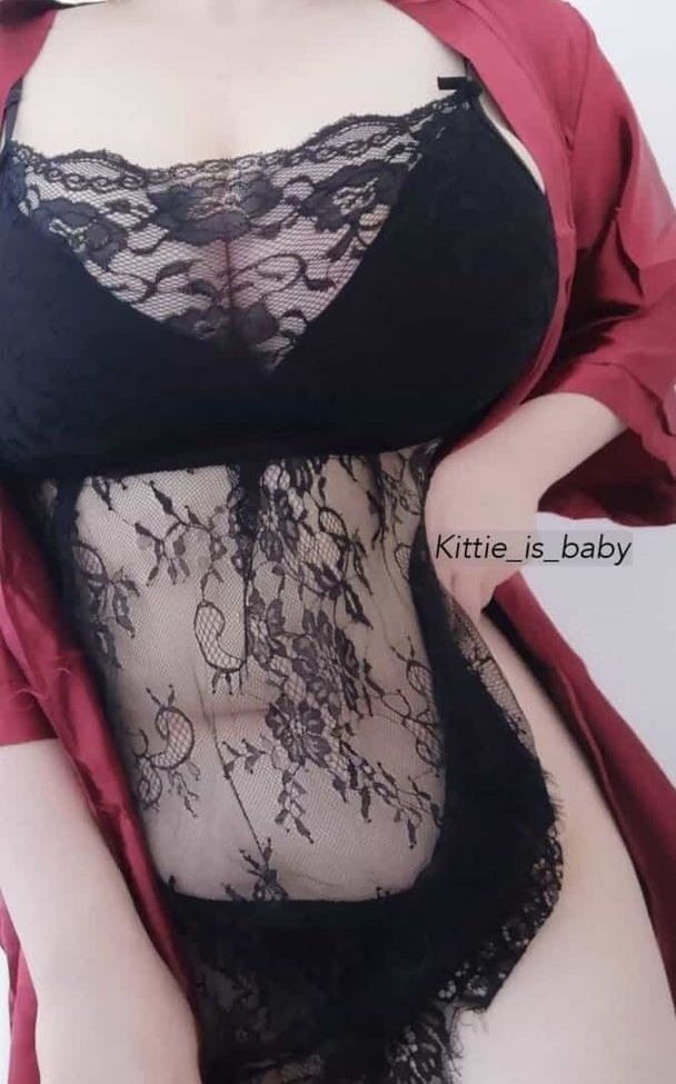 Kittie_is_baby nuda #108095778