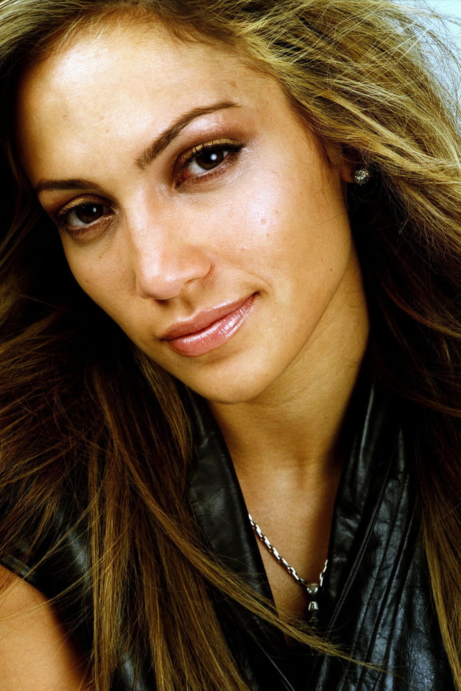 Jennifer Lopez #102900238