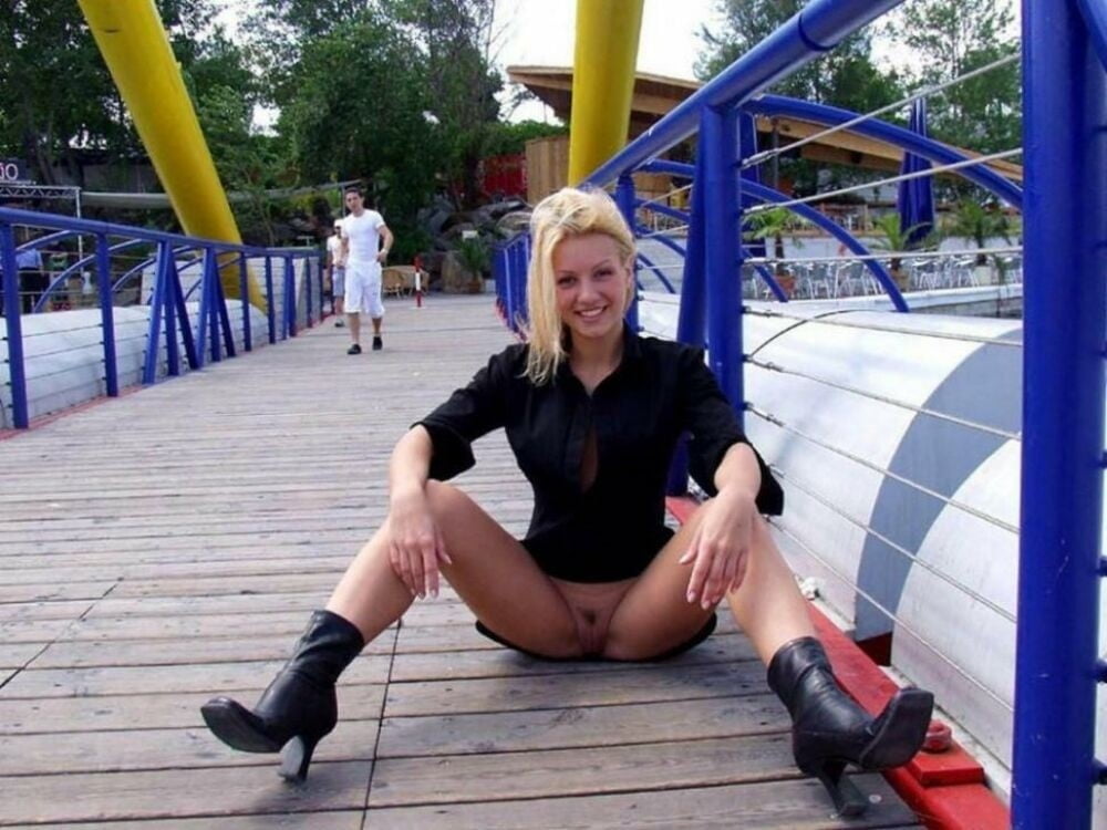 Public Exposure 12 #99458118