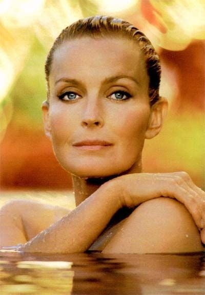 Bo derek
 #95632755