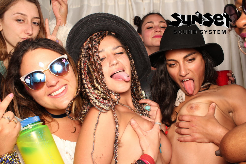 Photobooths #87937748