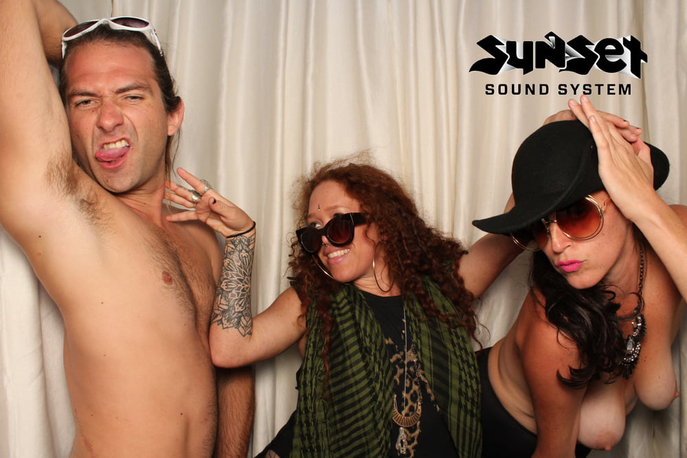 Photobooths #87937751