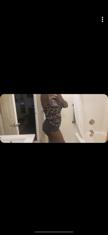 ランダムなティンダー・スラット
 #102059935