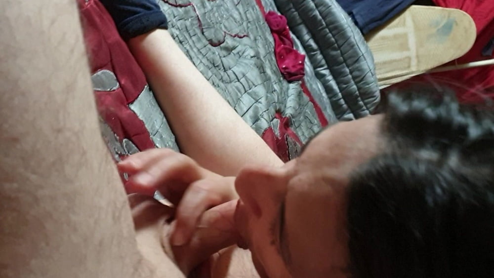 Pipe avec deepthroat  elle l avale entiere comme une deesse #101154767