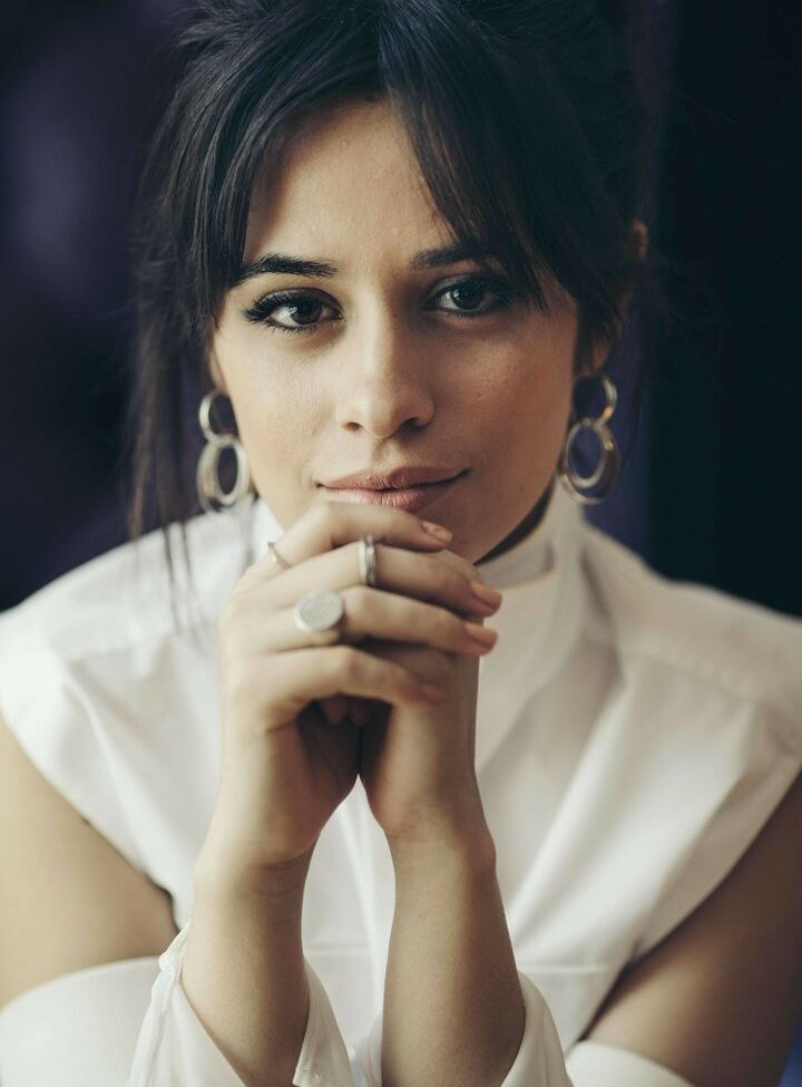 Camila Cabello desnuda #107942377