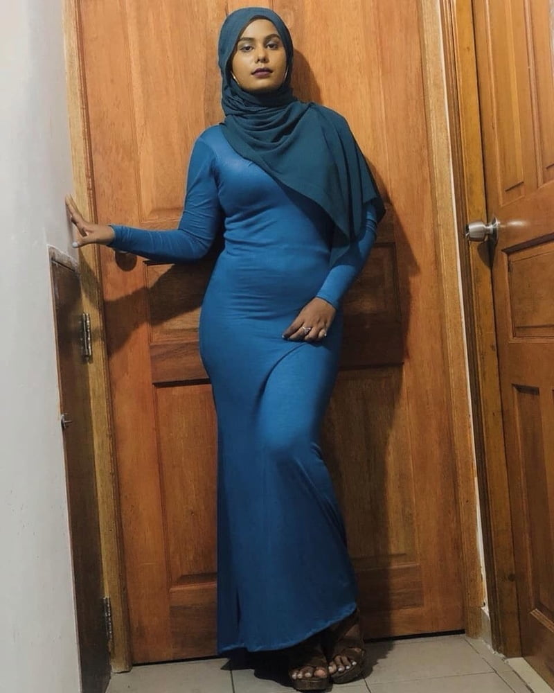 Kopftuchschlampen 2
 #90966317