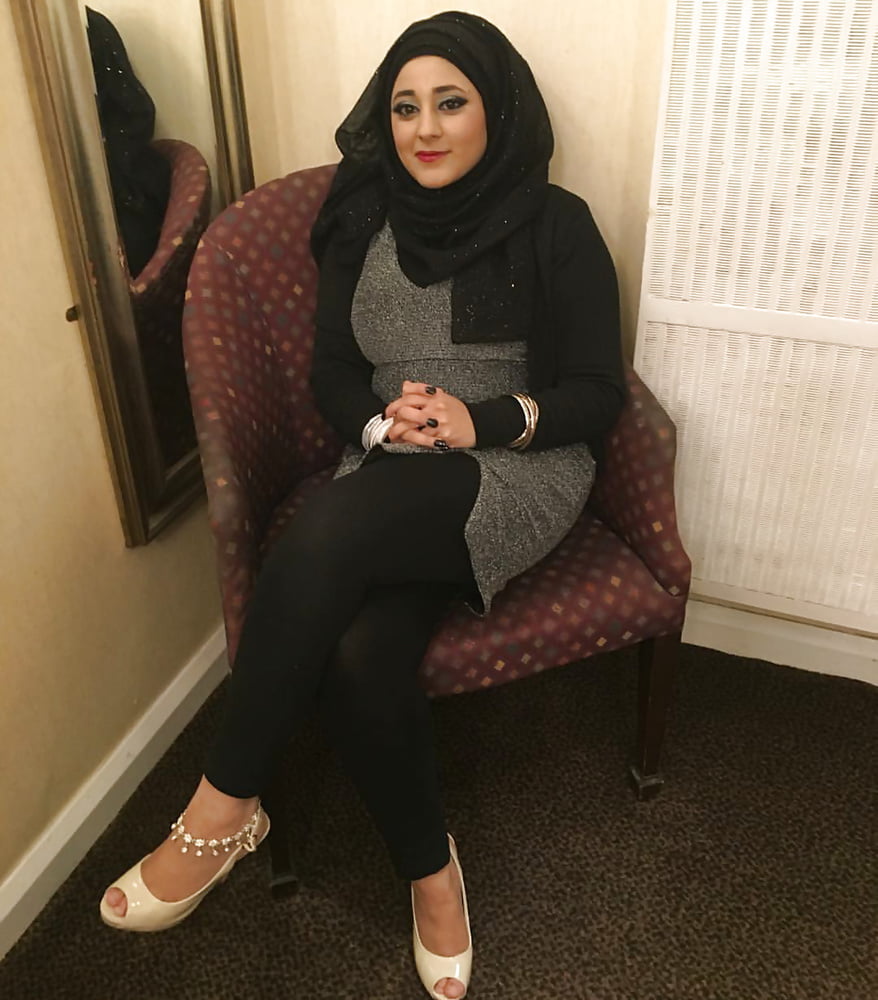 Kopftuchschlampen 2
 #90966324