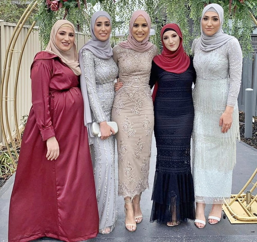 Kopftuchschlampen 2
 #90966327