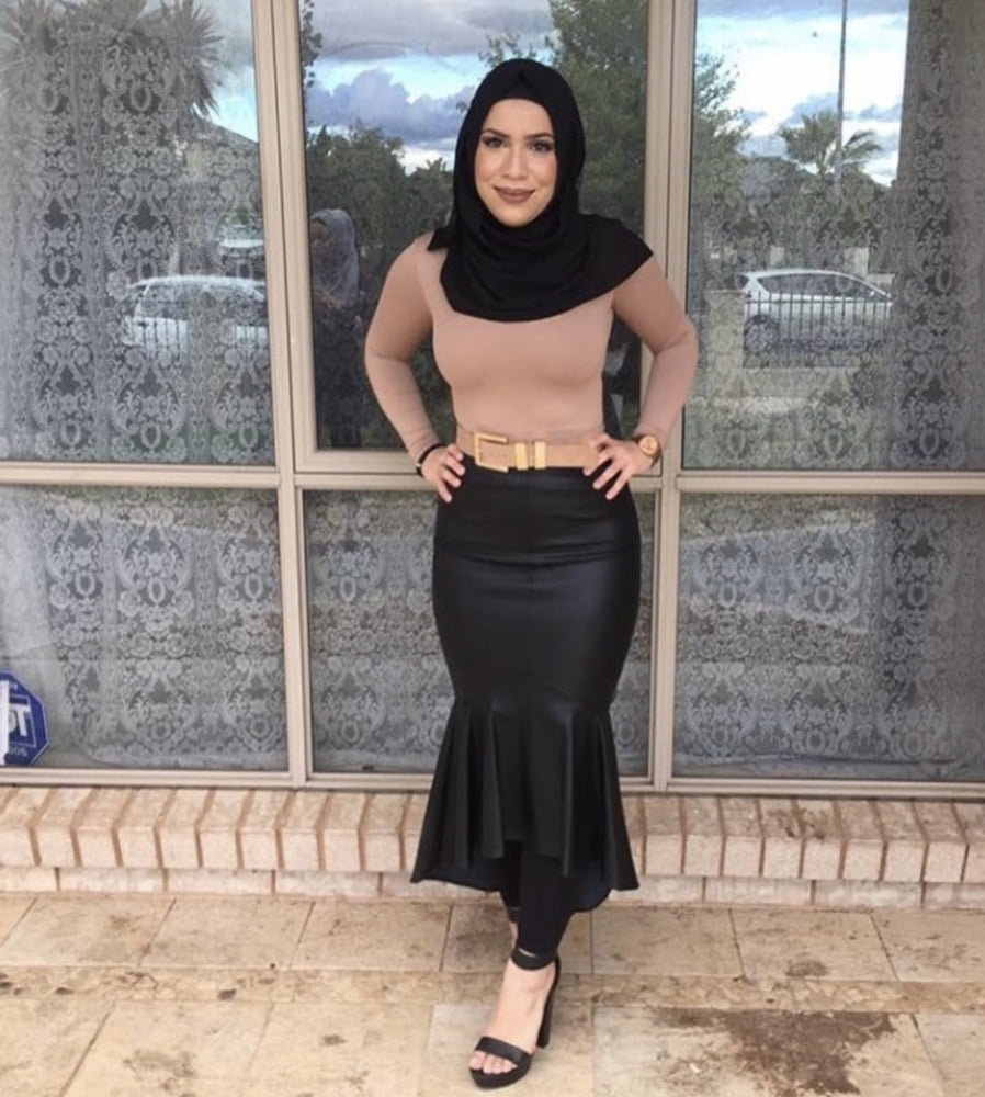 Kopftuchschlampen 2
 #90966329