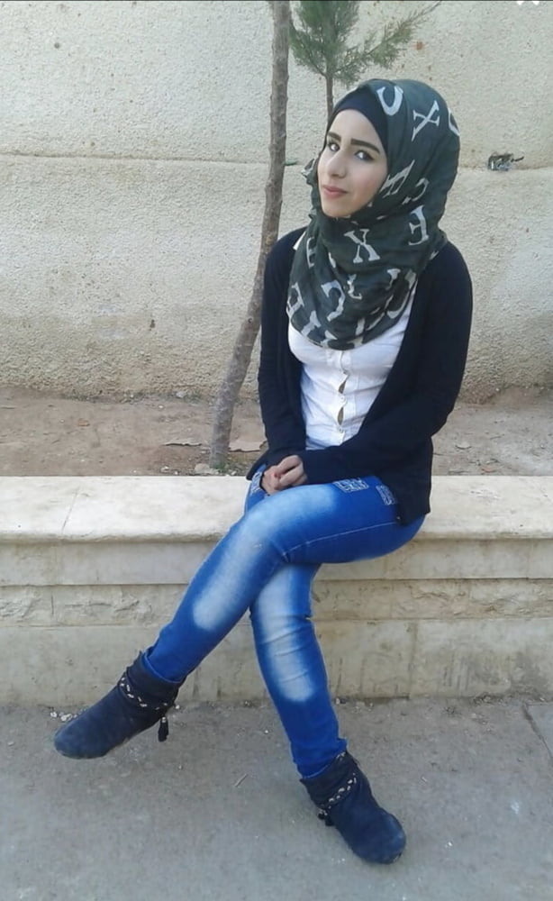 Kopftuchschlampen 2
 #90966333