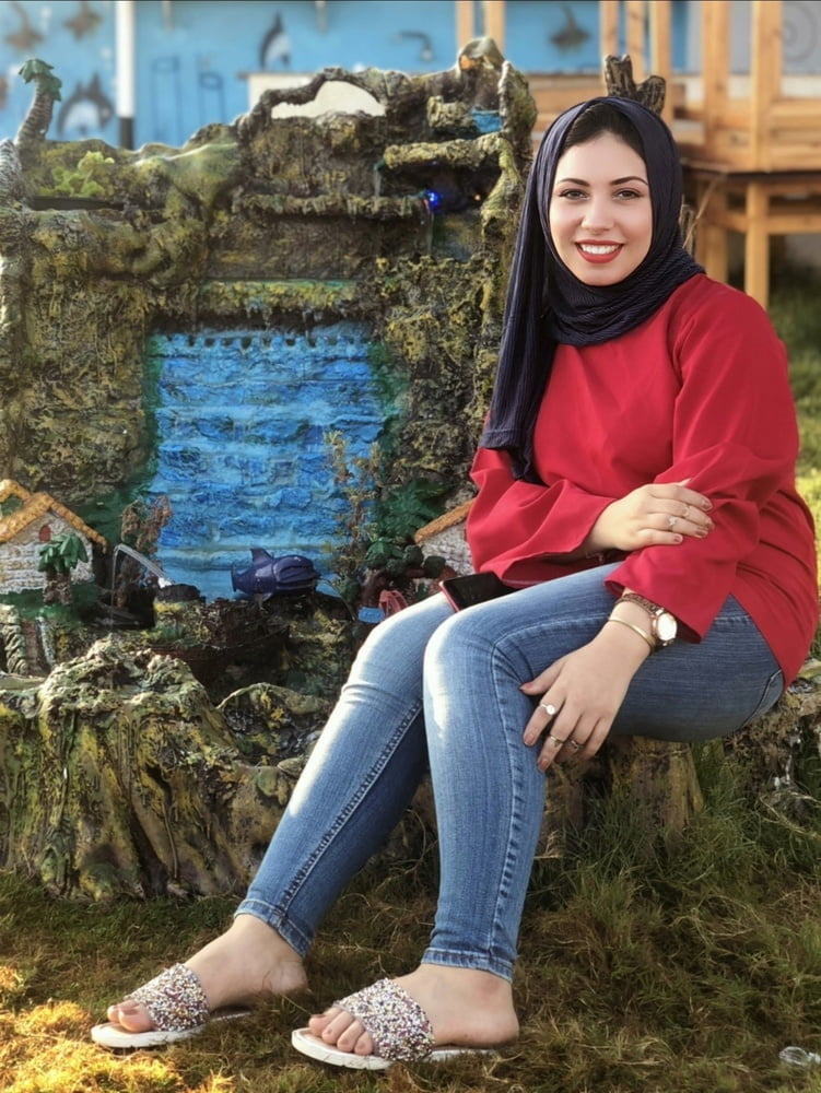 Kopftuchschlampen 2
 #90966359