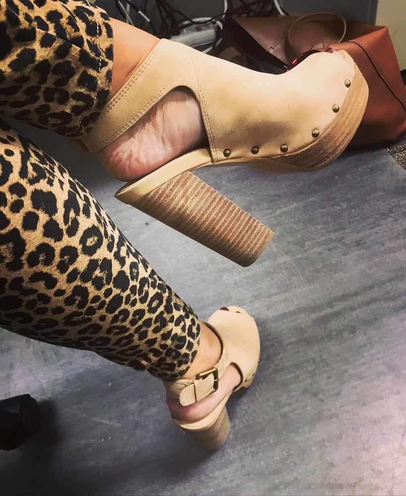 Piedi da zoccola 3 #89225077