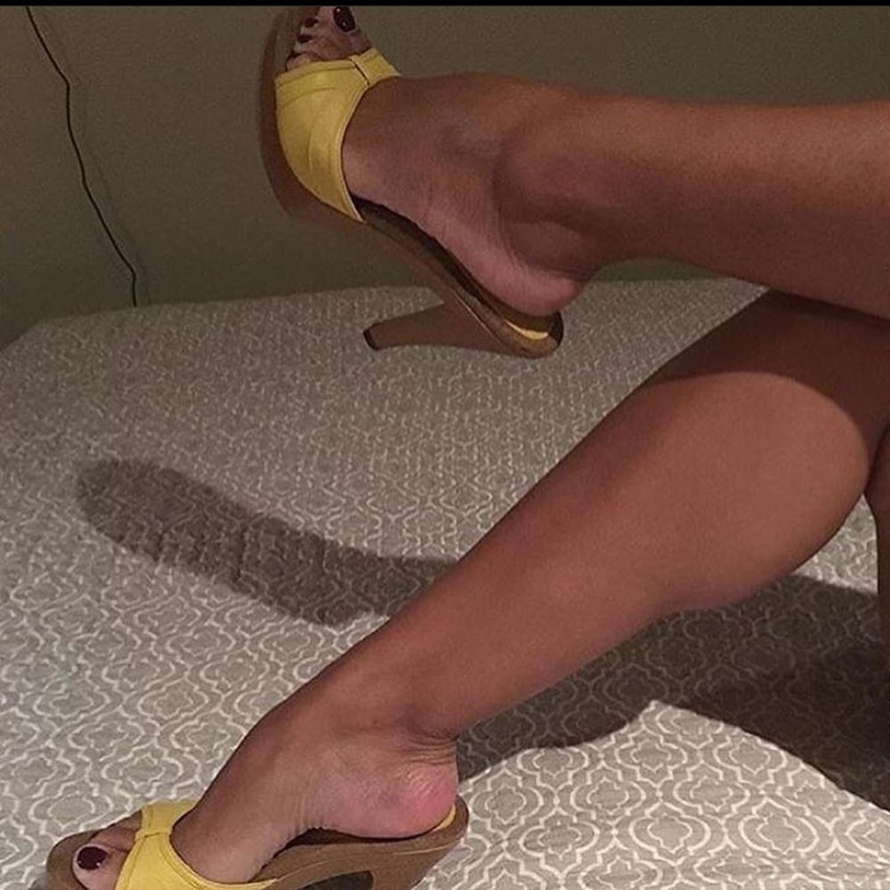 Piedi da zoccola 3 #89225166