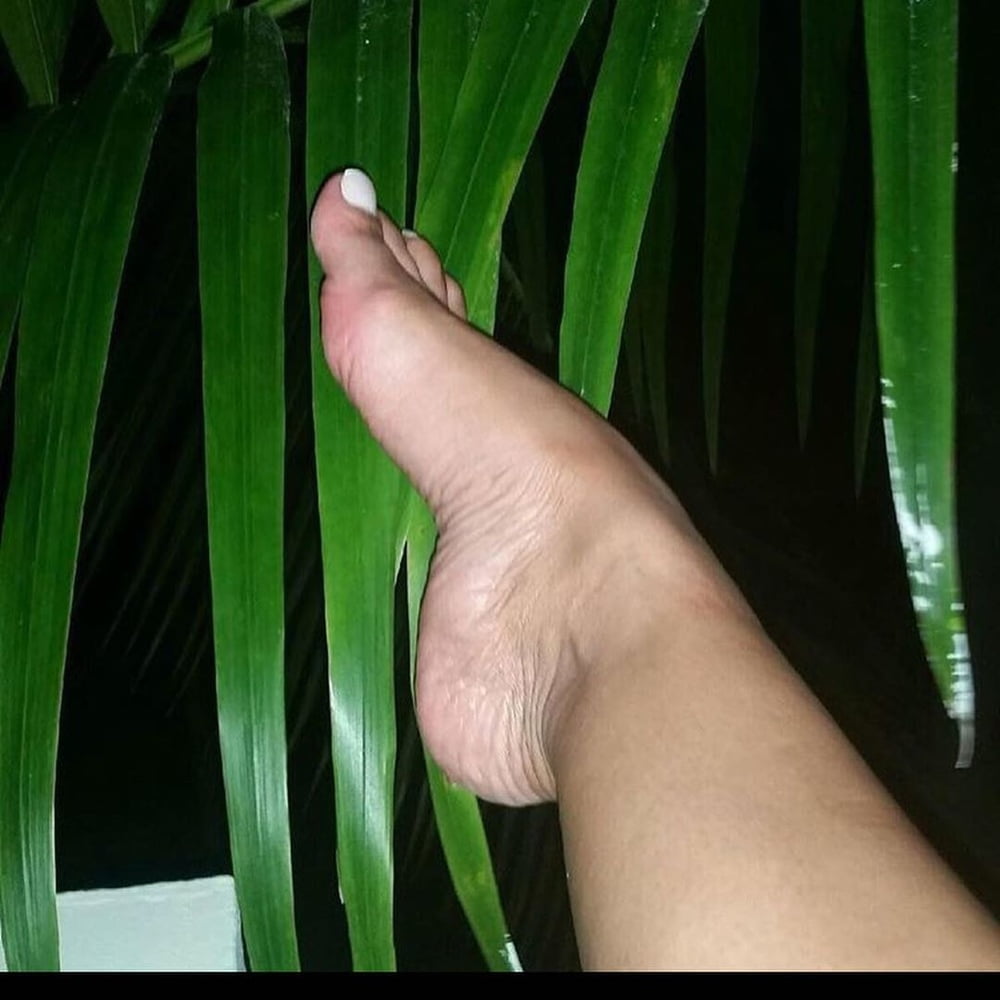Piedi da zoccola 3 #89225251