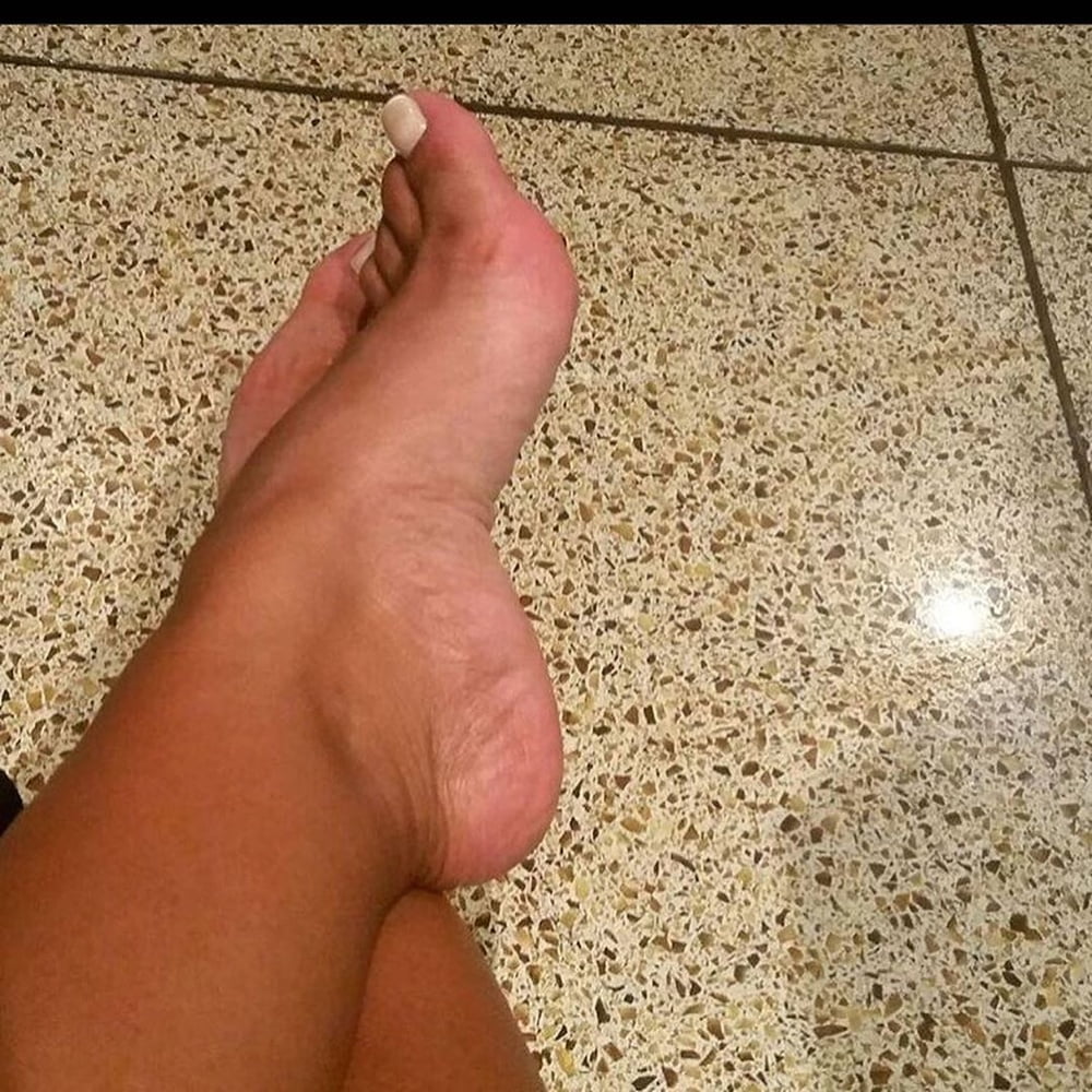 Piedi da zoccola 3 #89225275