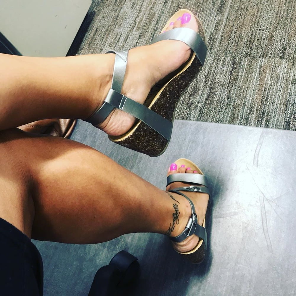 Piedi da zoccola 3 #89225289