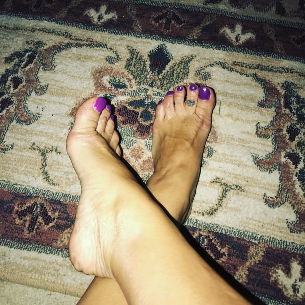 Piedi da zoccola 3 #89225326