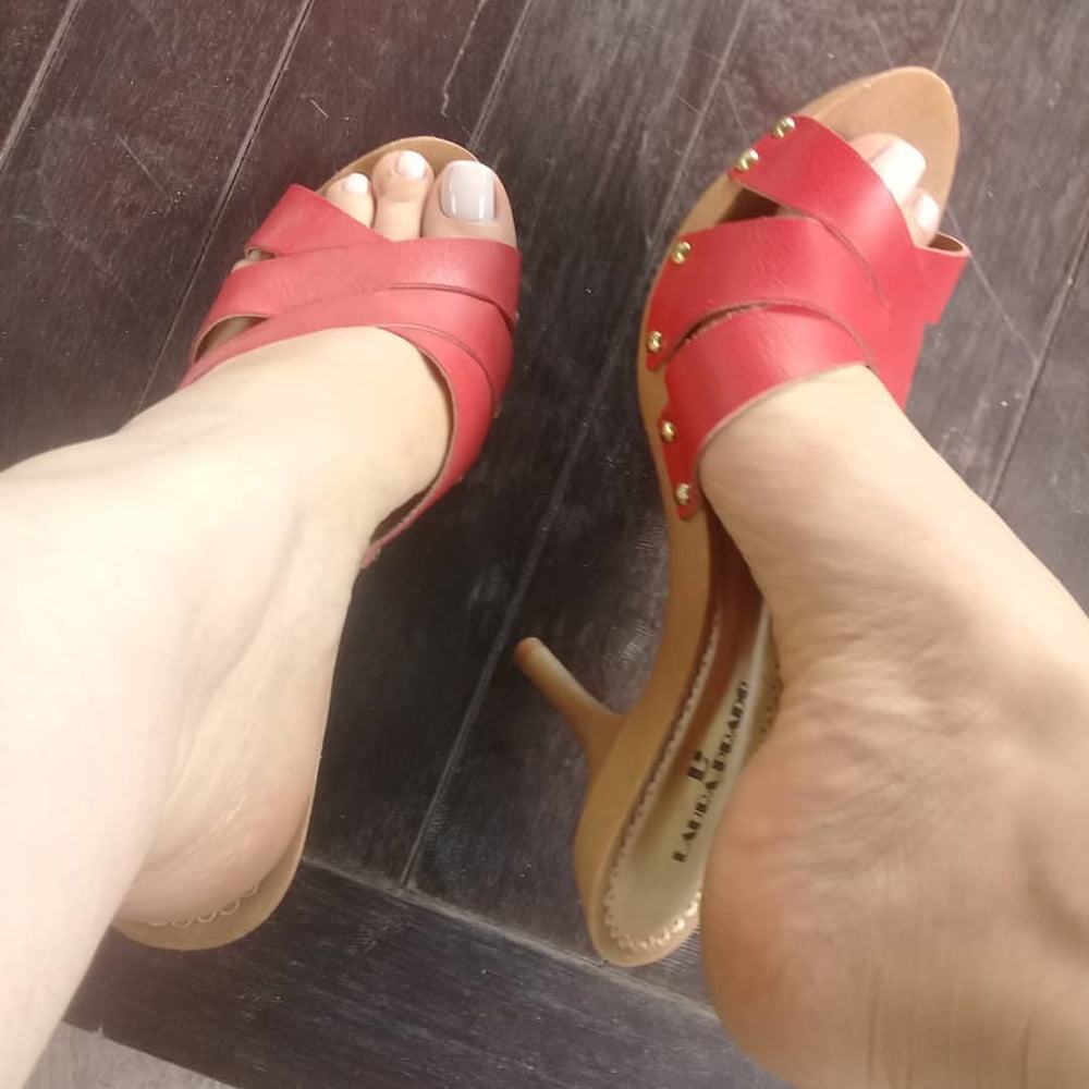 Piedi da zoccola 3 #89225358