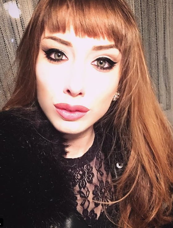 Sofija, devojka za zestoko razbijanje do suza komentarisite #103598871